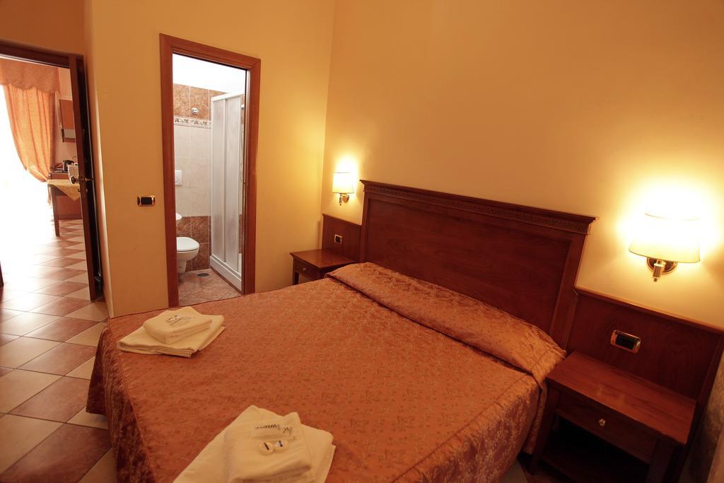 Elegance 3*